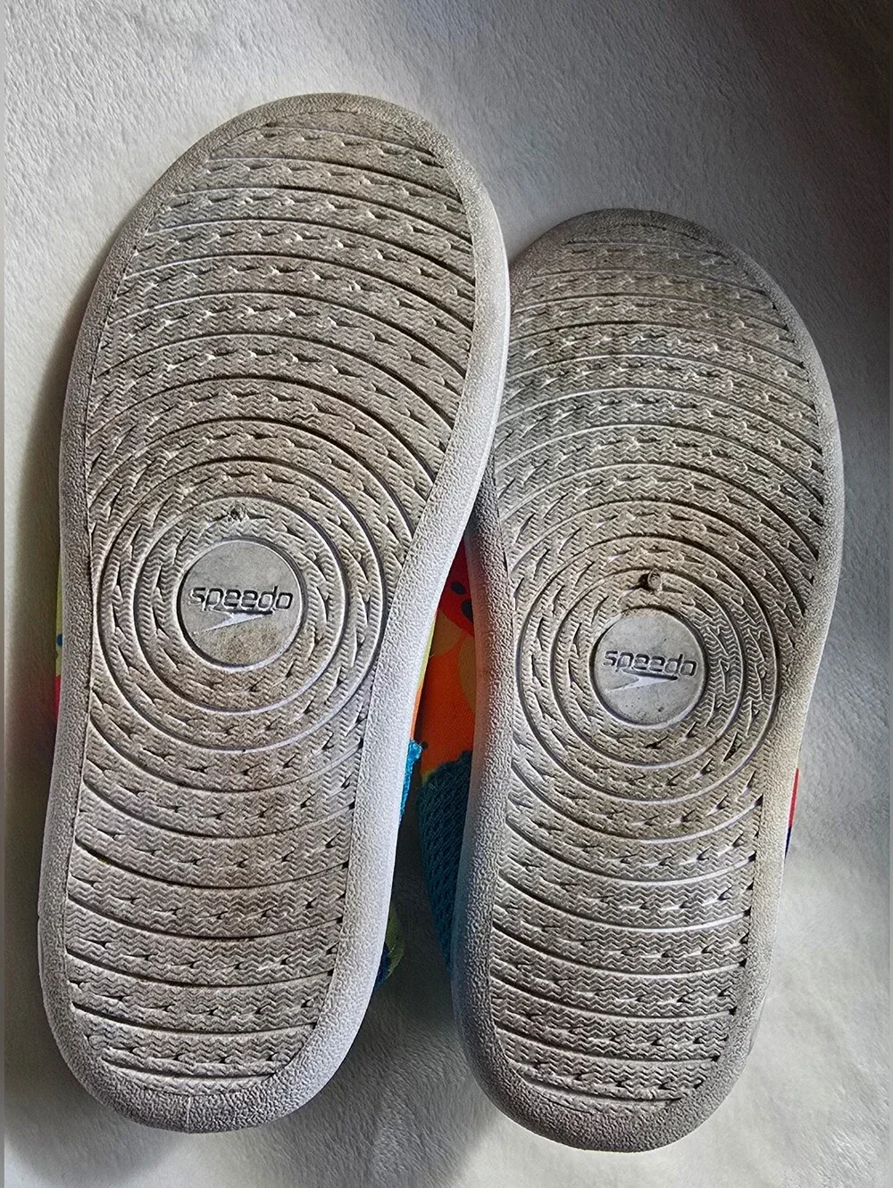 Only Used Once! Unisex Speedo Dinosaur Kids Water Shoes Size L (9/10)